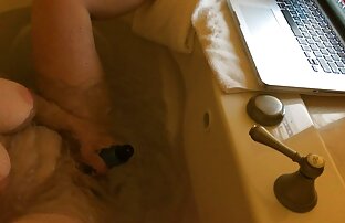 XXX ब्यूटिफुल गर्ल होती हे मिसिंग उसकी सेक्सी हिंदी फिल्म वीडियो में उल्लू