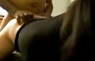 XXX पूल द्वारा विशाल हॉलीवुड सेक्सी पिक्चर हिंदी में स्तन
