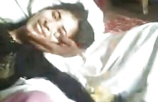 XXX प्रतिष्ठित लड़की जंगल में हिंदी फिल्म सेक्सी में मज़ा किया था