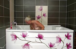 XXX नग्न लाल बालों वाली के साथ हिंदी में सेक्सी पिक्चर हिंदी में सेक्सी पिक्चर सुंदर स्तनों