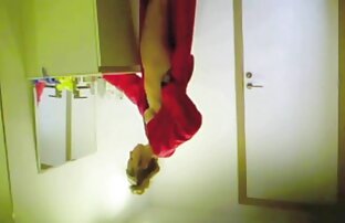 XXX Busty फूहड़ चाटना सेक्सी मूवी दिखाइए हिंदी में गीला निप्पल