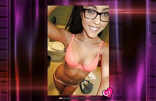 XXX स्लिम नग्न सुनहरे बालों वाली में काले मोज़ा सेक्सी वीडियो फिल्म हिंदी में