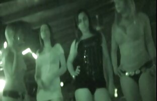 XXX सुंदर नग्न हिंदी फिल्म वीडियो में सेक्सी आकर्षक लड़की